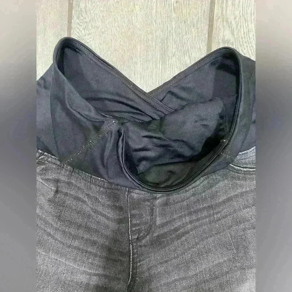 Isabel Maternity Black Jeggings Size 6​ - Picture 5 of 8